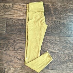 Lululemon leggings with side pockets